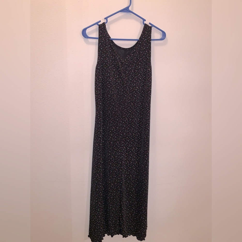 (S) Vintage Navy Floral Maxi Dress